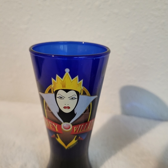 Disney Villains Shot Glasses Rare - Picture 2 of 3
